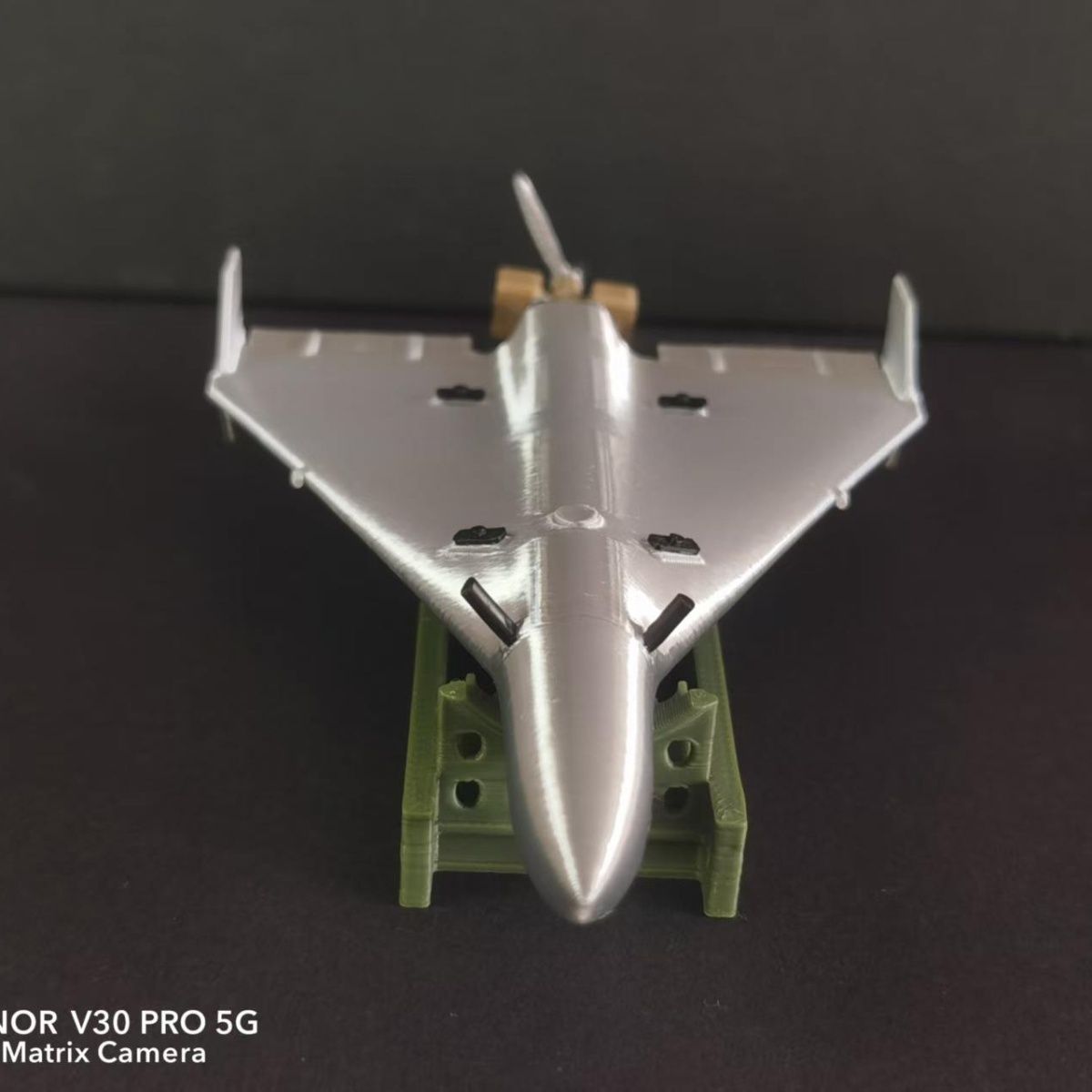Modelo de UAV LUCAS Militar Es - 3D Printing Uav reseña y precio
